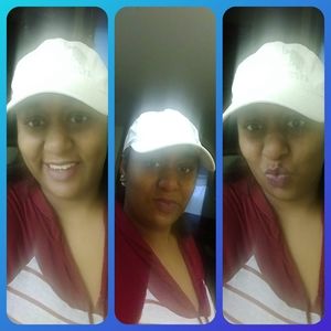 Meet your Posher, Cachet